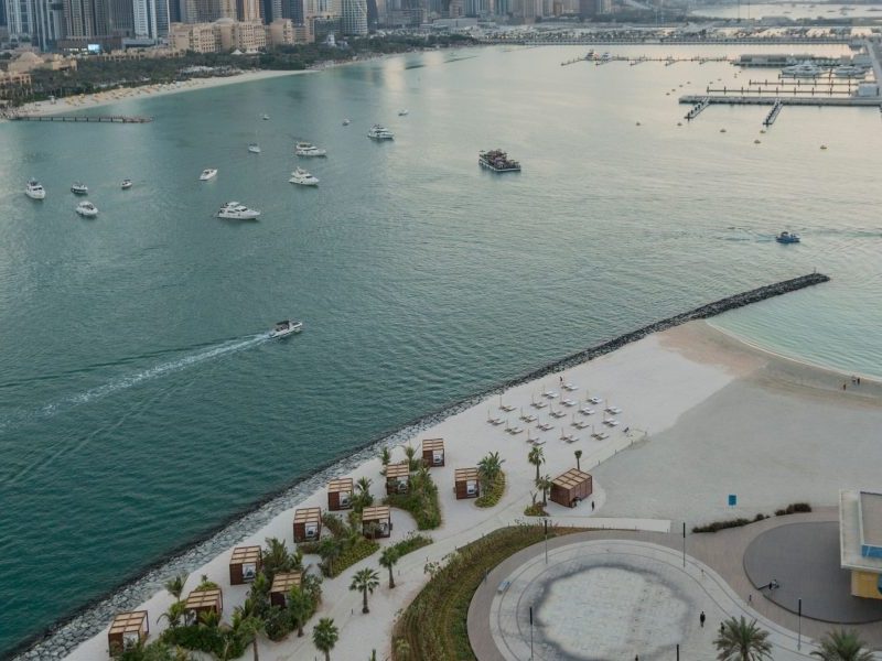 This guide explains how to buy, value and move into luxury oasis-style villas in Dubai in 2026, with a focus on family living and smart investing. It covers wha...