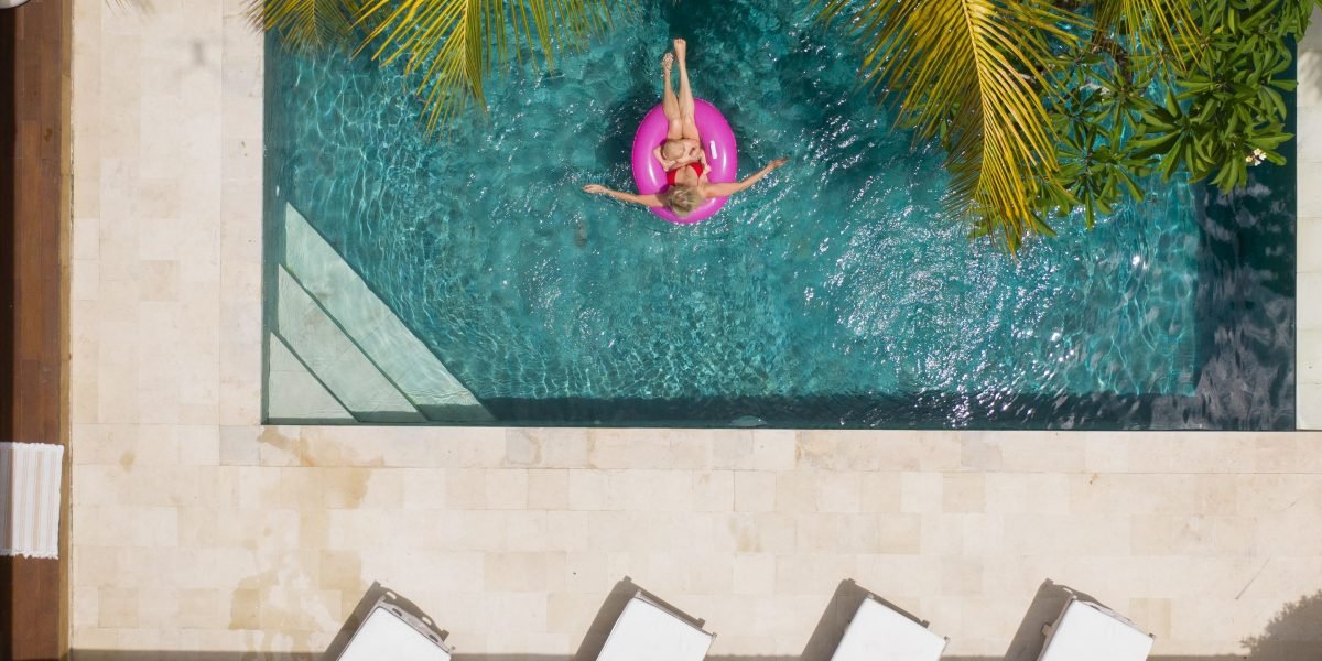 Experience the serene and private lifestyle offered by an oasis-style luxury villa in Dubai.